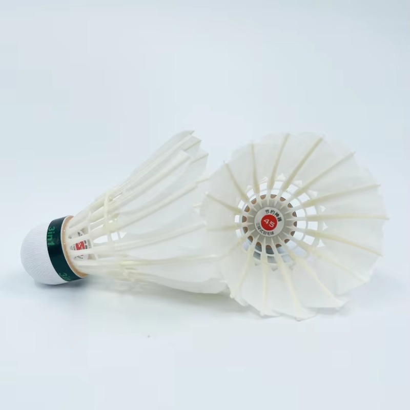 Badminton Vietnam - 耐久性のあるガチョウの羽根を使用したバドミントンシャトルコック、工場価格、フィリピン・ベトナム市場向けトレーニング・競技用