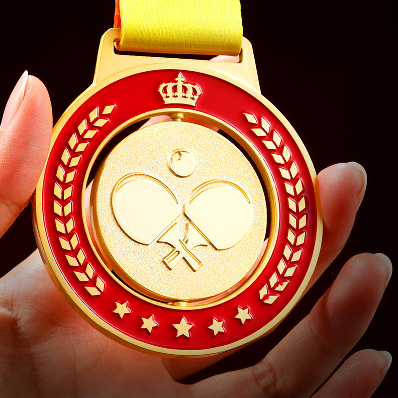 シルバーとブロンズのパワーを備えたノートブック,さまざまな色 - Badminton Europe のレビューと価格